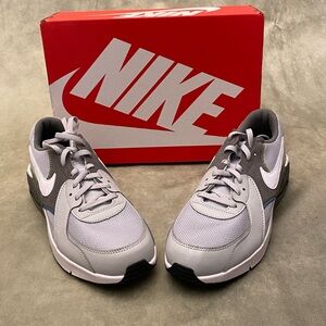 Nike Air Max EXCEE sz 7Y